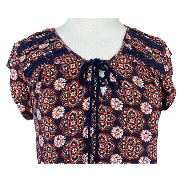 Daniel Rainn Cap Sleeve Tassels Tie Neck Pullover Medallion Print Blouse Medium - Picture 2 of 9